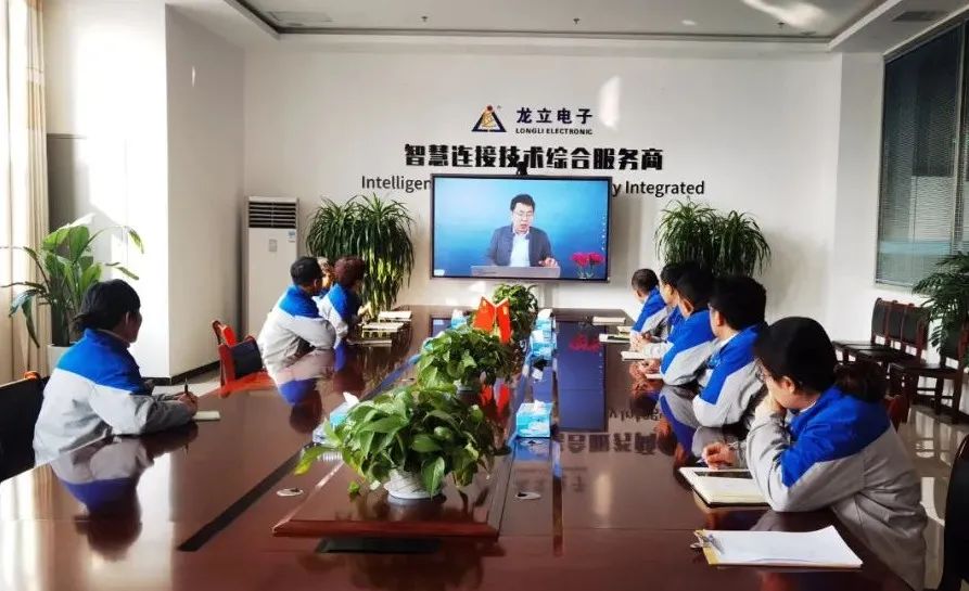 切實(shí)筑牢思想防線 做好“開工安全第一課”